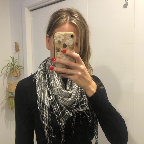 Le Château scarf - Picture 3 of 3